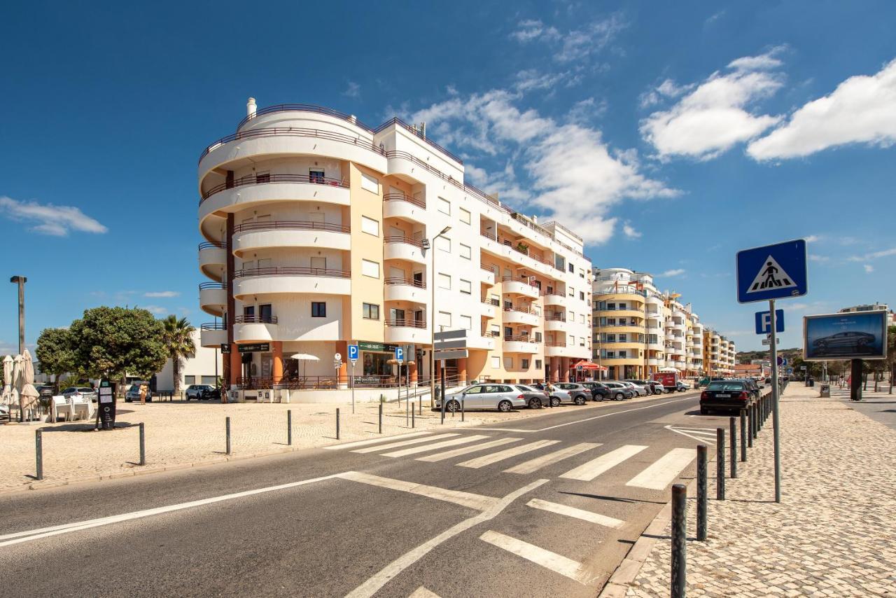 The View - Sea, Surf And Lisbon Apartment Costa de Caparica Luaran gambar